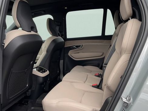New 2026 Volvo XC90 B6 Plus w/ Protection Package AWD/4WD image 12