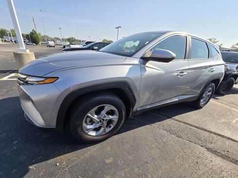 Used 2023 Hyundai Tucson SE AWD/4WD image 4