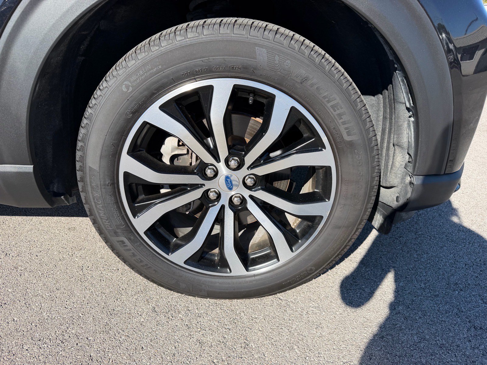 Used 2025 Ford Explorer ST-Line AWD/4WD image 17