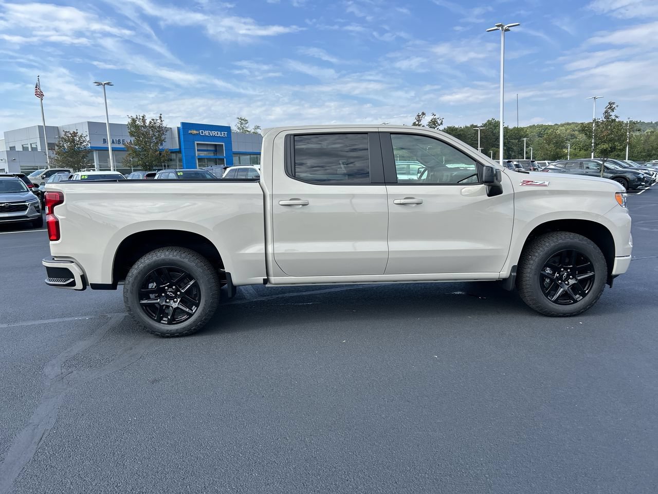 New 2026 Chevrolet Silverado 1500 RST AWD/4WD image 8