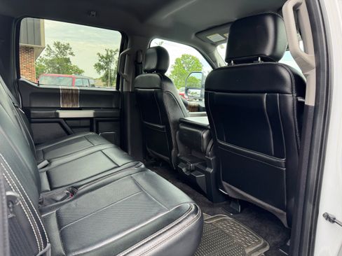 Used 2018 Ford F150 Lariat AWD/4WD image 15