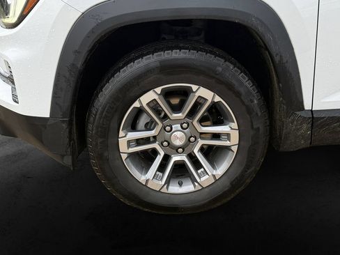 Used 2025 GMC Terrain Elevation AWD/4WD image 13