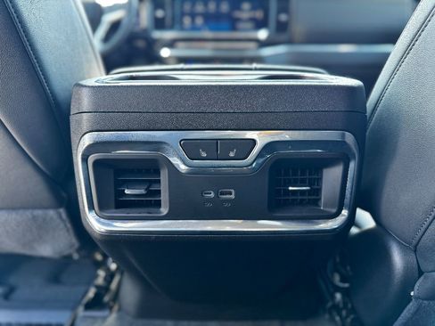 Used 2025 Chevrolet Silverado 1500 LTZ w/ LTZ Premium Package AWD/4WD image 14