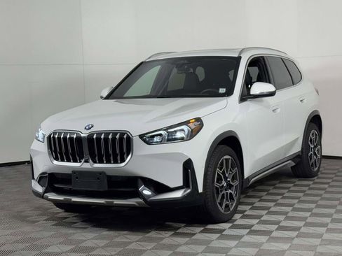 Used 2025 BMW X1 xDrive28i w/ Technology Package AWD/4WD image 7