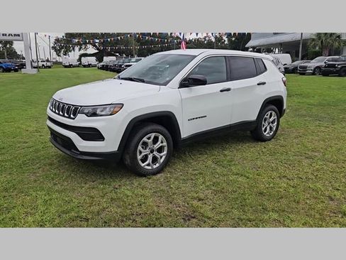 New 2025 Jeep Compass Sport image 33