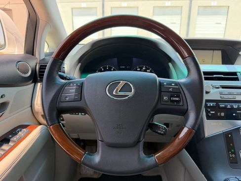 Used 2010 Lexus RX 350 2WD image 11
