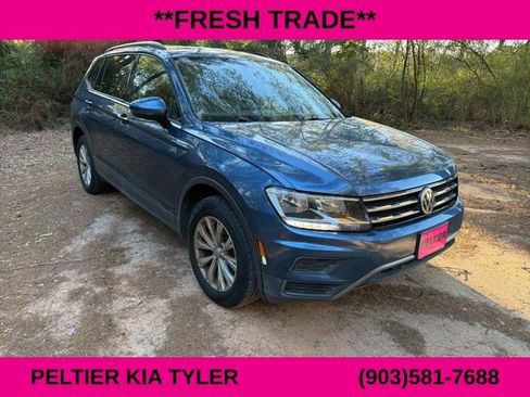 Used 2019 Volkswagen Tiguan S image 1