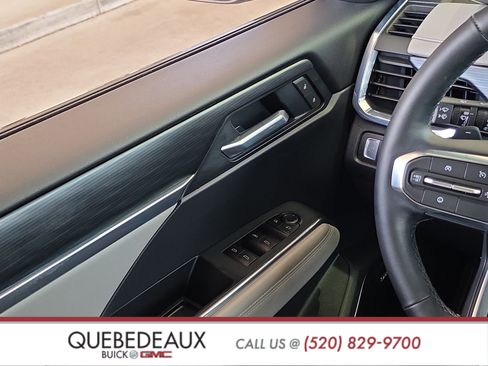 Used 2026 GMC Acadia Elevation w/ Black Edition FWD image 21