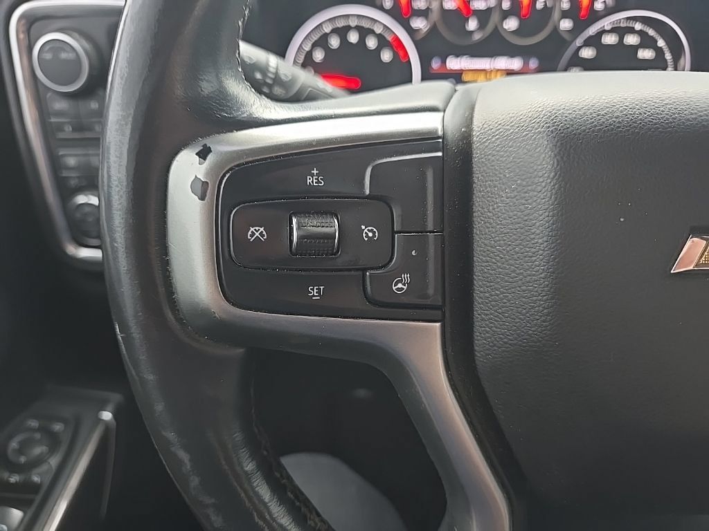 Used 2020 Chevrolet Silverado 2500 LTZ AWD/4WD image 18