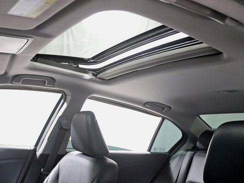 Used 2016 Honda Accord Touring image 29