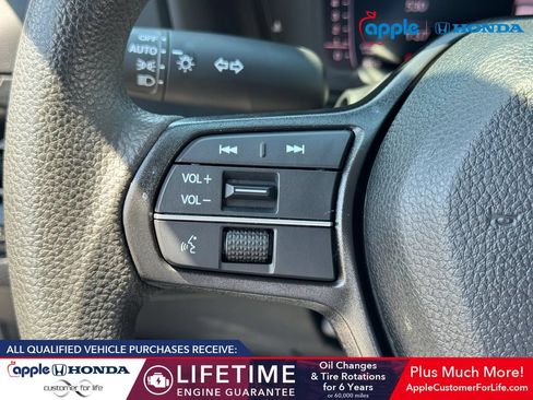 Used 2025 Honda Accord SE image 21