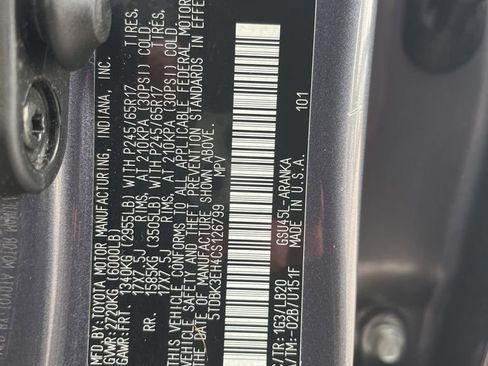 Used 2012 Toyota Highlander SE w/ Tow Pkg AWD/4WD image 10
