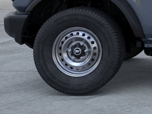 New 2025 Ford Bronco 4-Door image 21