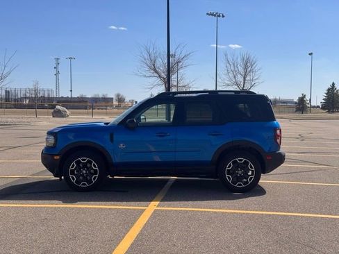 Used 2025 Ford Bronco Sport Outer Banks w/ Outer Banks Tech Package+ image 32