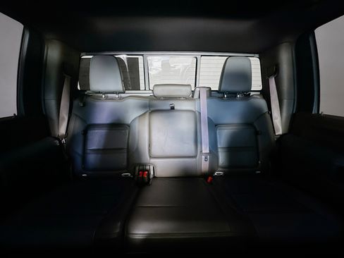 Used 2020 GMC Sierra 2500 Denali w/ Denali Ultimate Package image 30