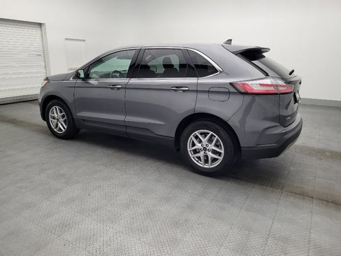 Used 2024 Ford Edge SEL image 3