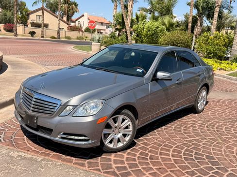 Used 2012 Mercedes-Benz E 350 Sedan image 20