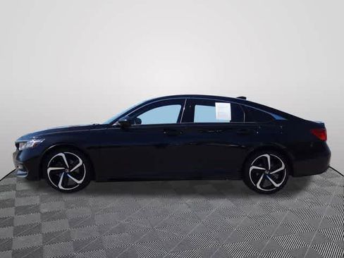 Used 2019 Honda Accord Sport image 2
