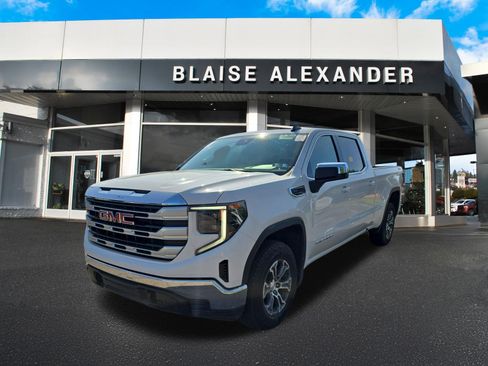 Used 2023 GMC Sierra 1500 SLE AWD/4WD image 9
