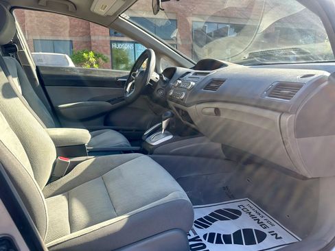 Used 2010 Honda Civic LX image 10