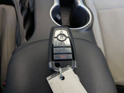 Certified 2019 Ford Mustang Convertible w/ Equipment Group 101A image 30