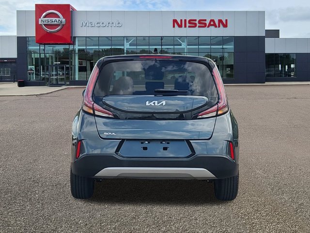 Used 2024 Kia Soul LX w/ LX Technology Package FWD image 6
