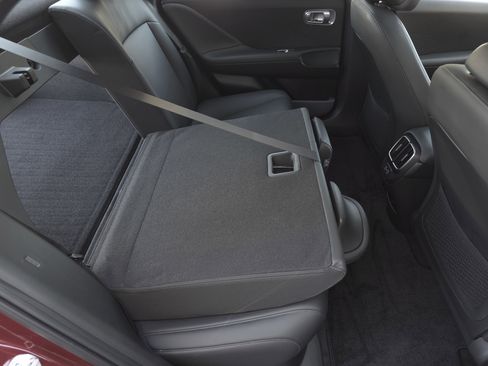 Used 2025 Hyundai Ioniq 6 Limited image 42