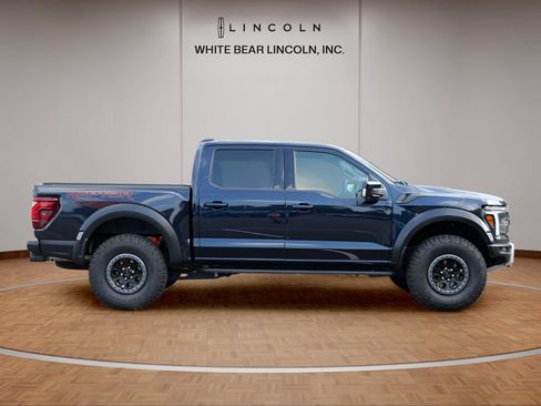 Used 2025 Ford F150 Raptor AWD/4WD image 4