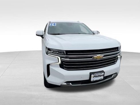 Certified 2024 Chevrolet Tahoe LT w/ LT Signature Plus Package AWD/4WD image 10