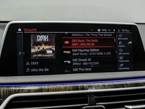 Used 2021 BMW 740i w/ M Sport Package RWD image 44