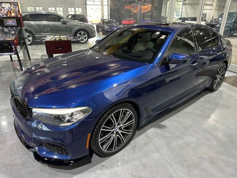 Used 2018 BMW 540i RWD image 1