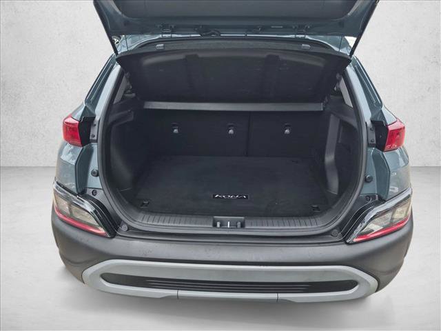 Used 2022 Hyundai Kona SEL AWD/4WD image 6