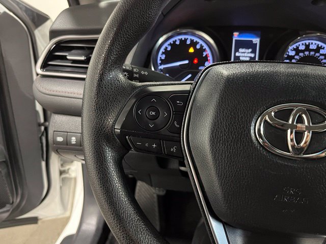 Used 2020 Toyota Camry LE w/ Convenience Package FWD image 25