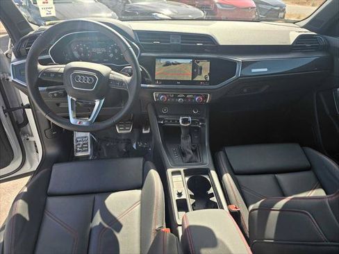 Used 2025 Audi Q3 2.0T Premium Plus w/ Premium Plus Package AWD/4WD image 21