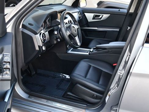 Used 2014 Mercedes-Benz GLK 350 4MATIC image 41