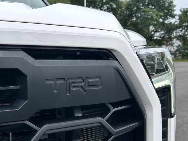 Used 2024 Toyota Tundra Limited w/ TRD Off-Road Package AWD/4WD image 17