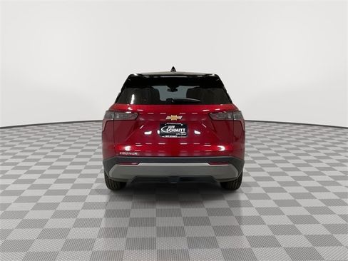 New 2026 Chevrolet Equinox LT w/ Convenience Package II image 9