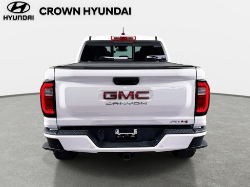 Used 2023 GMC Canyon AT4 w/ AT4 Premium Package AWD/4WD image 7