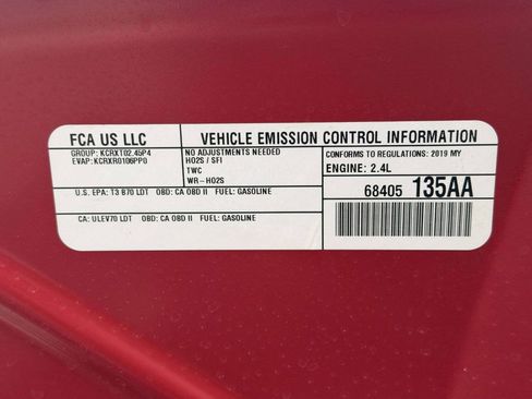 Used 2019 Jeep Compass Latitude AWD/4WD image 32