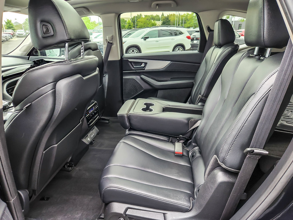 Used 2023 Acura MDX SH-AWD image 10