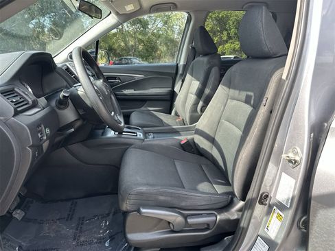 Used 2019 Honda Ridgeline Sport image 11