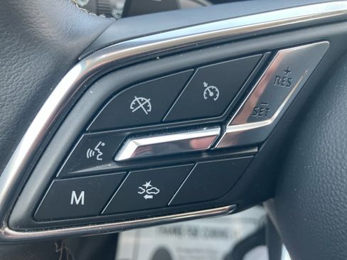 Used 2025 Buick Envision Sport Touring AWD/4WD image 17