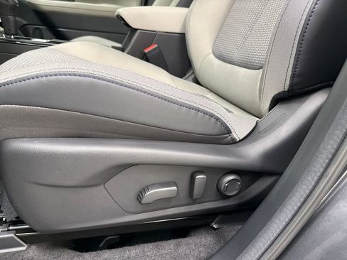 New 2026 Subaru Forester Touring AWD/4WD image 13