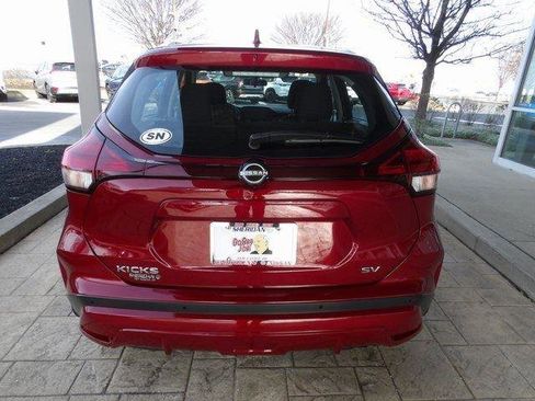 Certified 2023 Nissan Kicks SV image 6