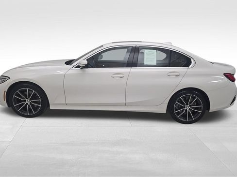 Used 2019 BMW 330i xDrive Sedan w/ Convenience Package AWD/4WD image 7