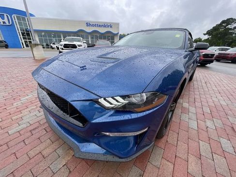 Used 2023 Ford Mustang GT Premium w/ Equipment Group 401A RWD image 23