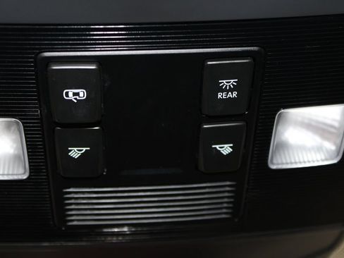 Used 2025 Volkswagen Jetta Sport FWD image 45