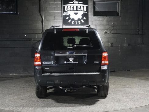 Used 2011 Ford Escape Limited w/ 302A Rapid Spec Order Code image 5