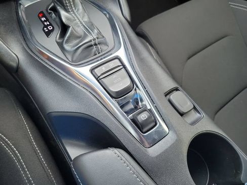 Used 2021 Chevrolet Camaro LT RWD image 19