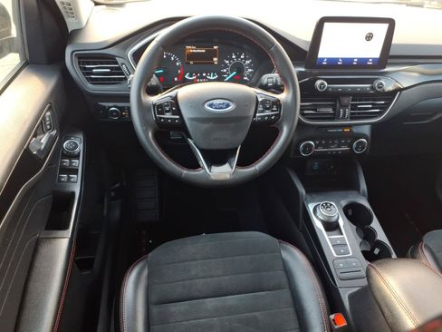 Used 2022 Ford Escape SEL w/ SEL Stealth AWD Package image 8